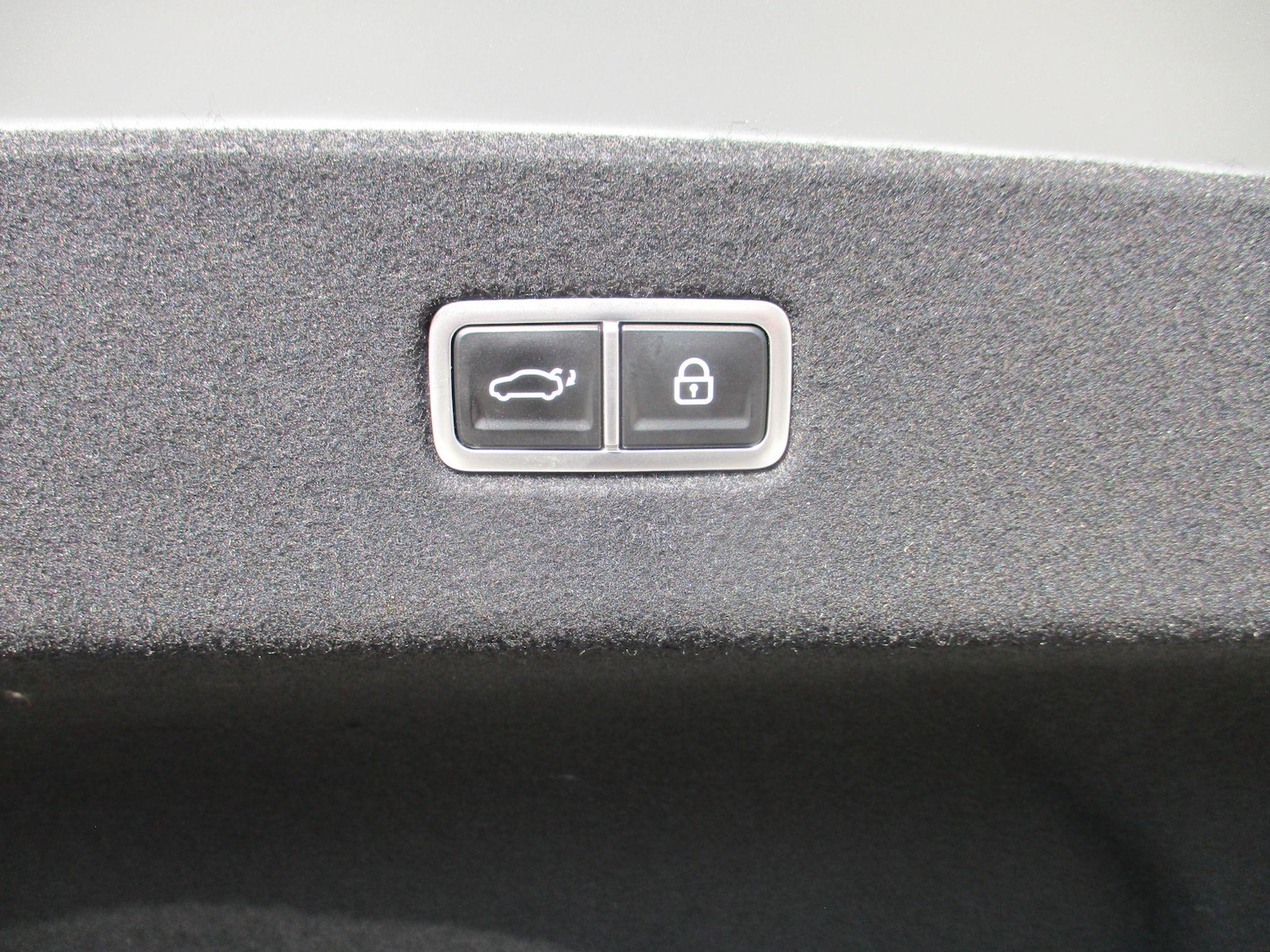 Used Hyundai IONIQ 6 2024 for sale - 76990103: Photo 15