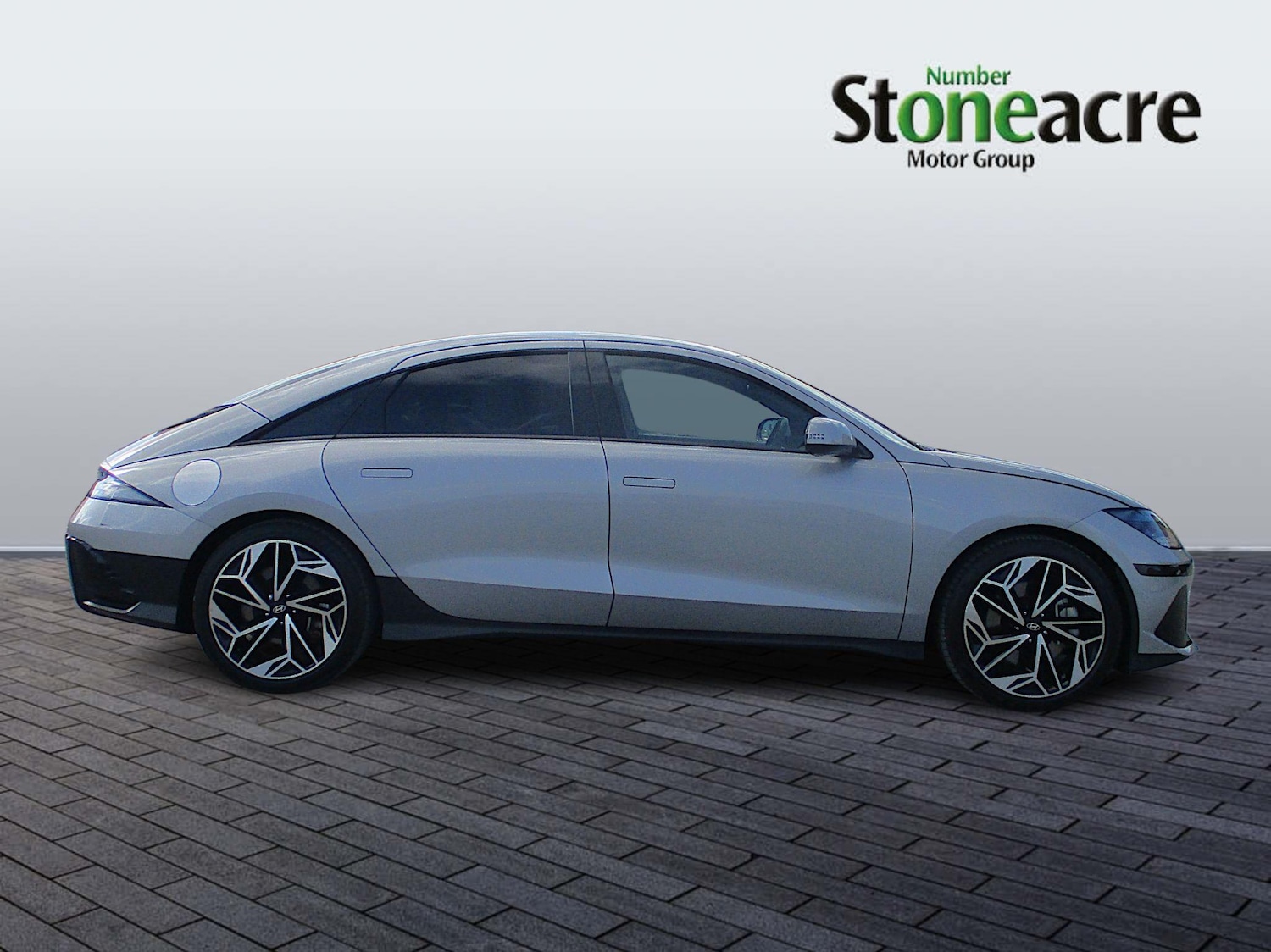 Used Hyundai IONIQ 6 2024 for sale - 76990103: Photo 7