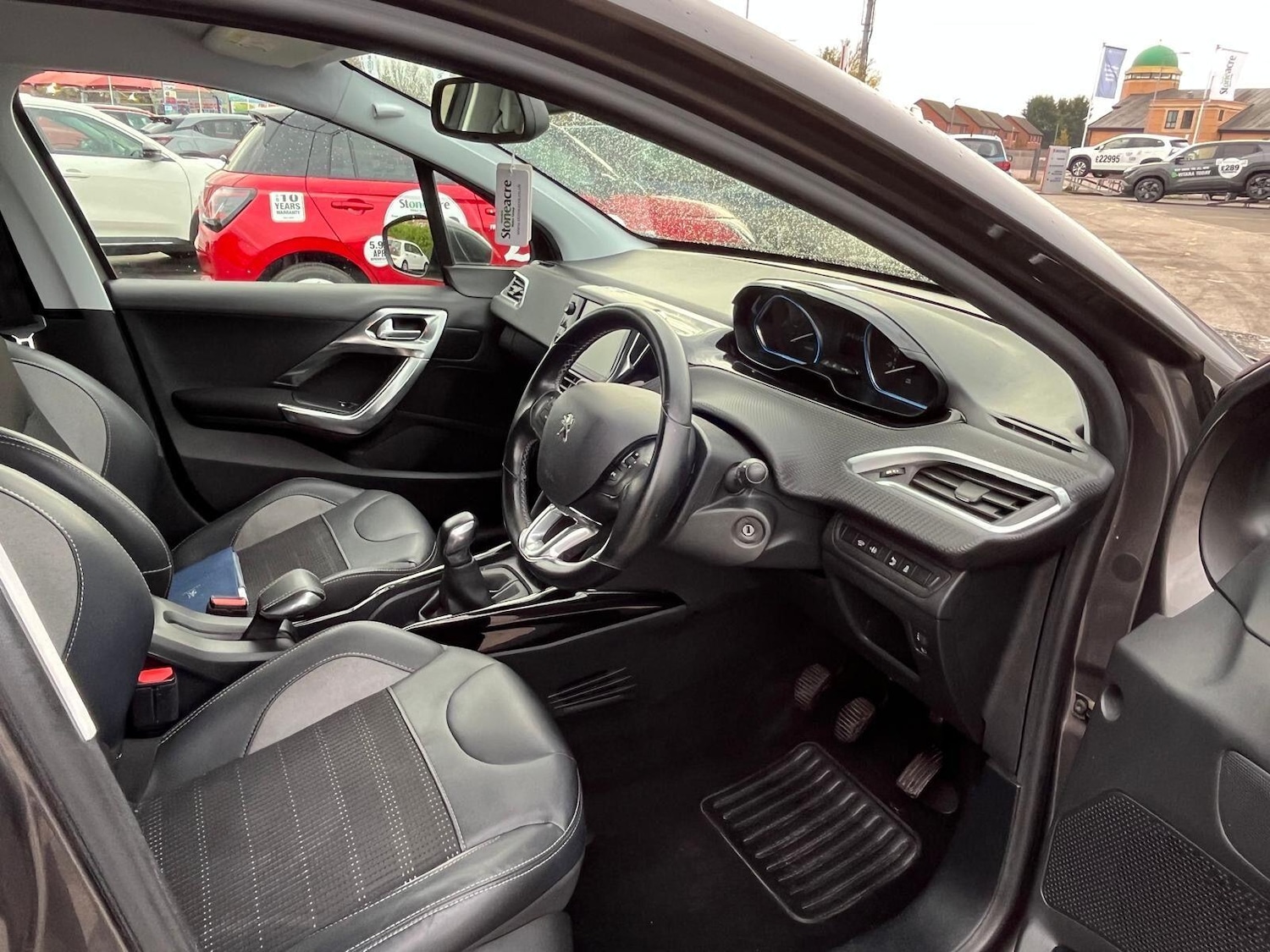 Used Peugeot 2008 2017 for sale - 76512536: Photo 13