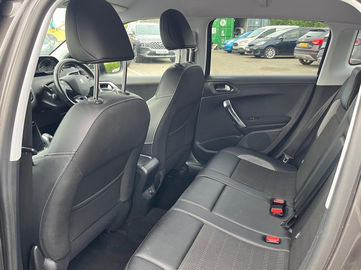 Used Peugeot 2008 2017 for sale - 76512536: Photo 14