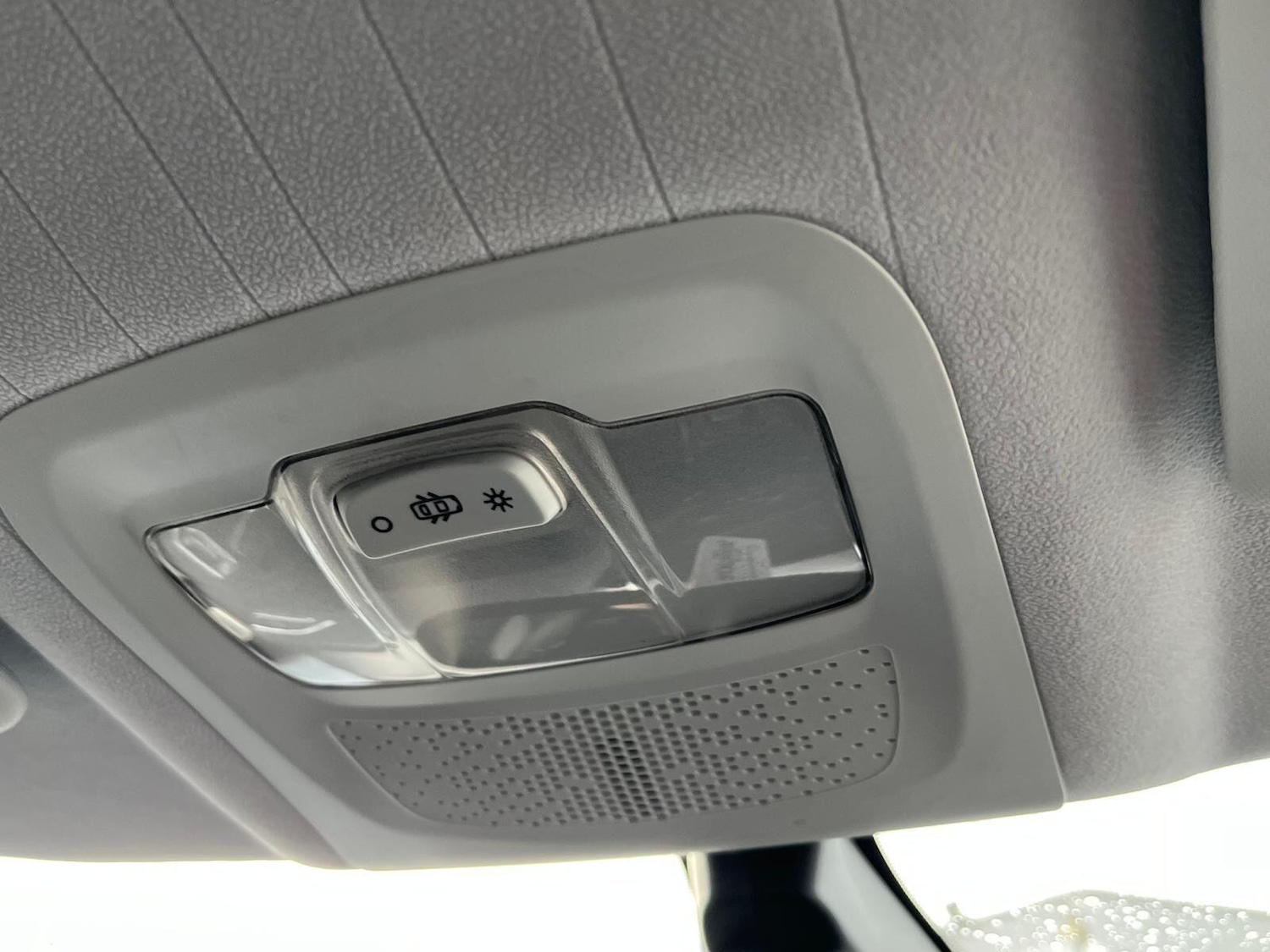 Used Peugeot 2008 2017 for sale - 76512536: Photo 23