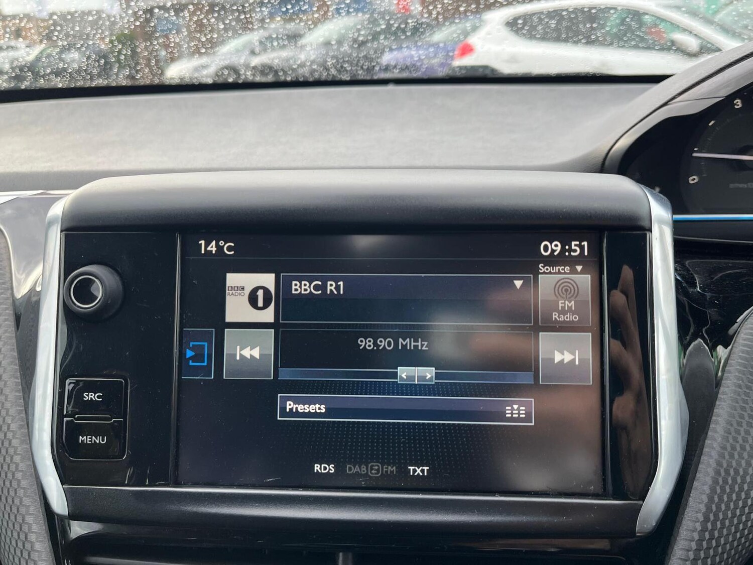 Used Peugeot 2008 2017 for sale - 76512536: Photo 31