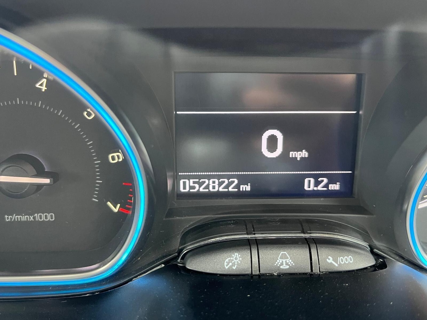 Used Peugeot 2008 2017 for sale - 76512536: Photo 32