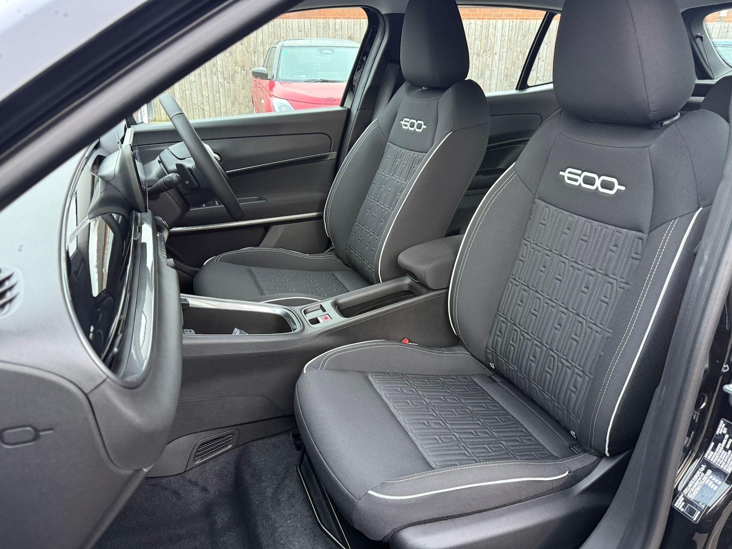 Used Fiat 600 2025 for sale - 76926413: Photo 29