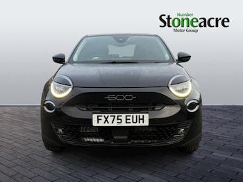 Used Fiat 600 2025 for sale - 76926413: Photo