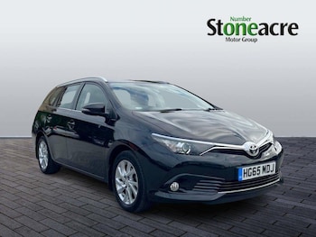 Used Toyota Auris 2016 for sale - 76214114: Photo