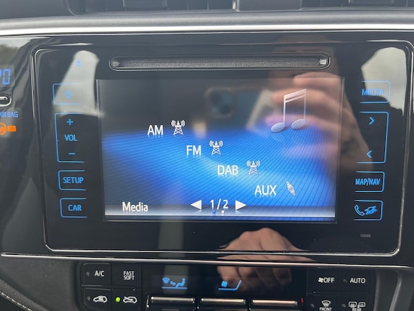 Used Toyota Auris 2016 for sale - 76214114: Photo 30