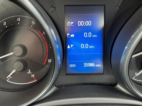 Used Toyota Auris 2016 for sale - 76214114: Photo 35