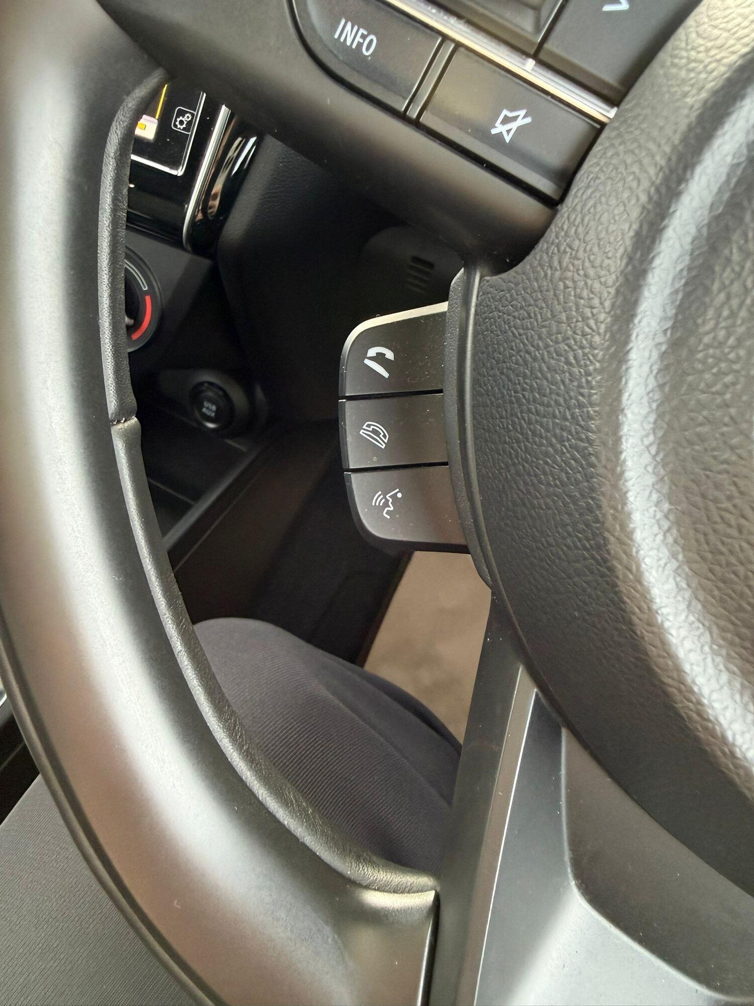 Used Suzuki Swift 2023 for sale - 77586453: Photo 19