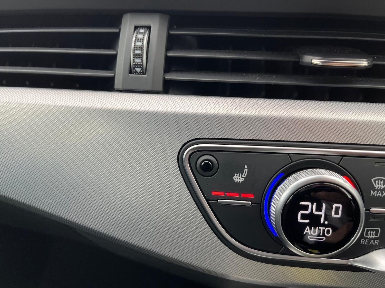 Used Audi A4 2020 for sale - 76484743: Photo 19