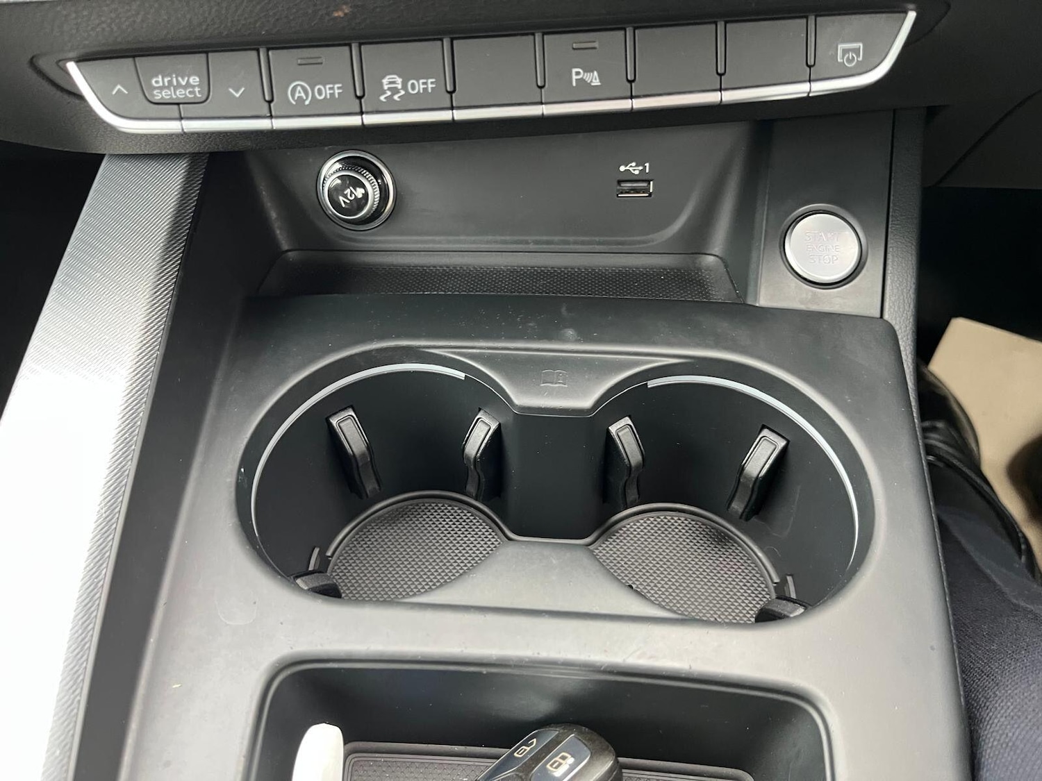 Used Audi A4 2020 for sale - 76484743: Photo 65