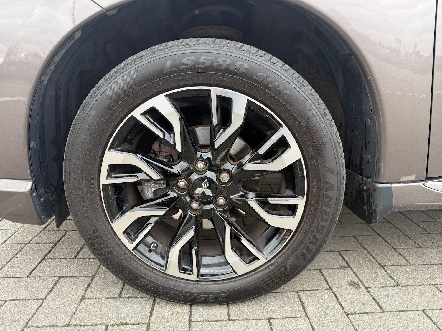 Used Mitsubishi Outlander 2016 for sale - 77883395: Photo 10