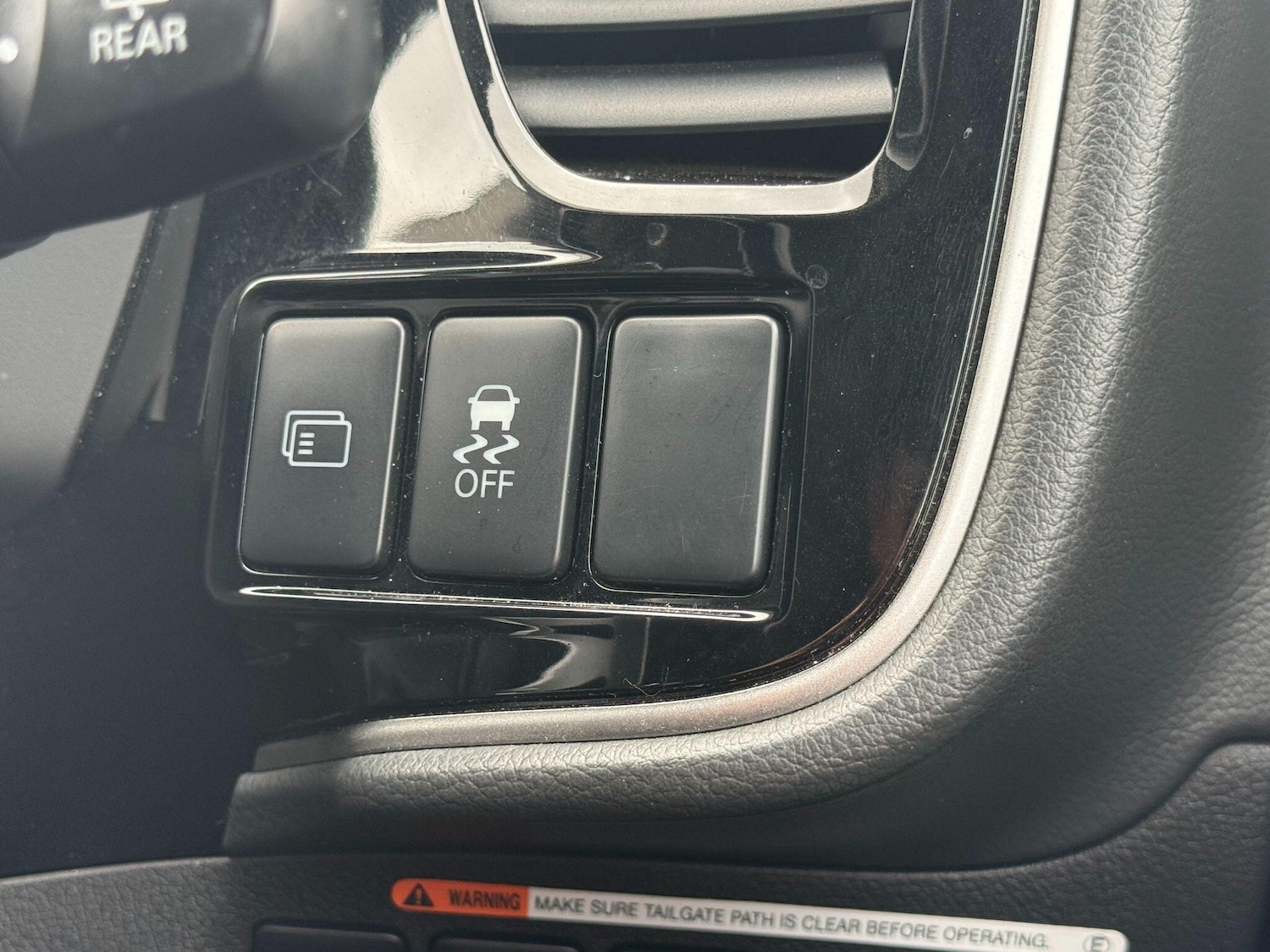 Used Mitsubishi Outlander 2016 for sale - 77883395: Photo 31