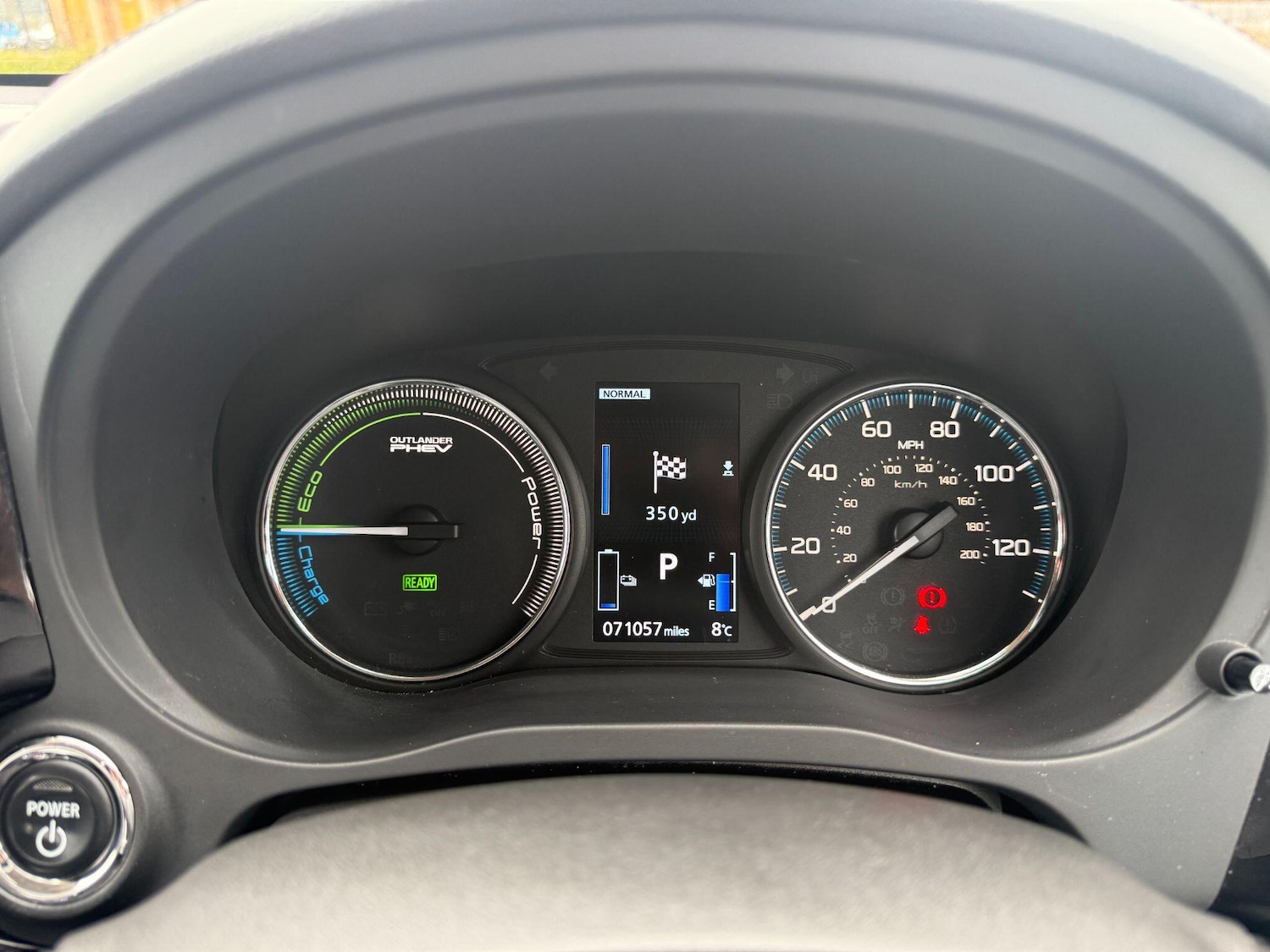 Used Mitsubishi Outlander 2016 for sale - 77883395: Photo 40