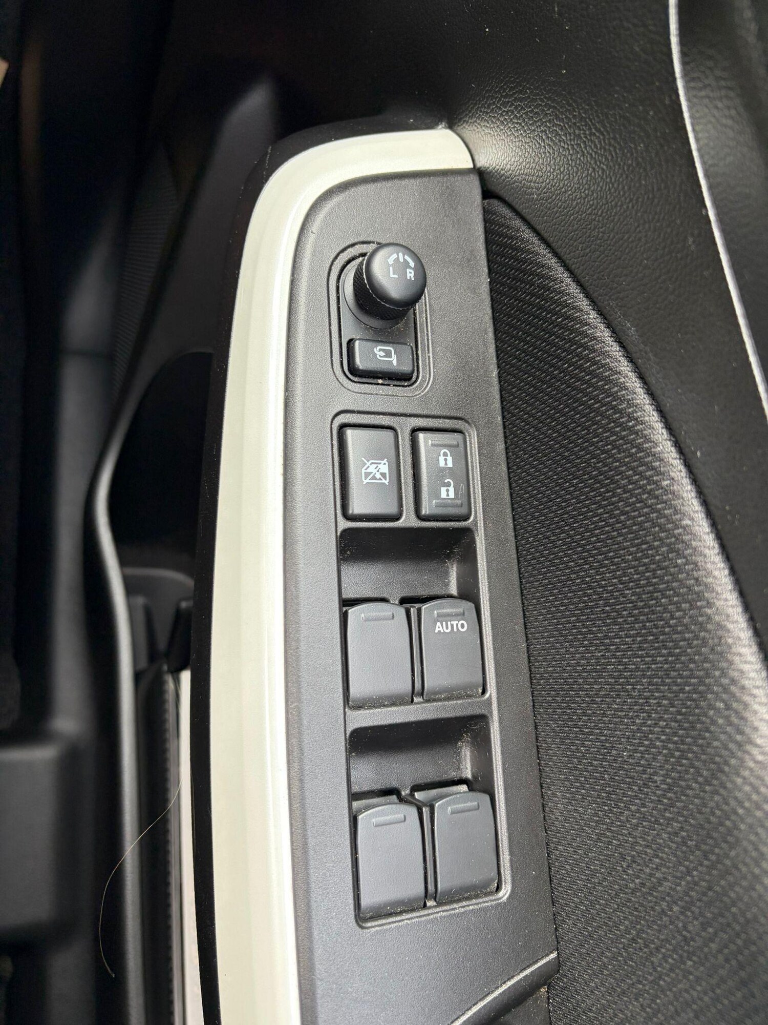 Used Suzuki Swift 2019 for sale - 77723939: Photo 19