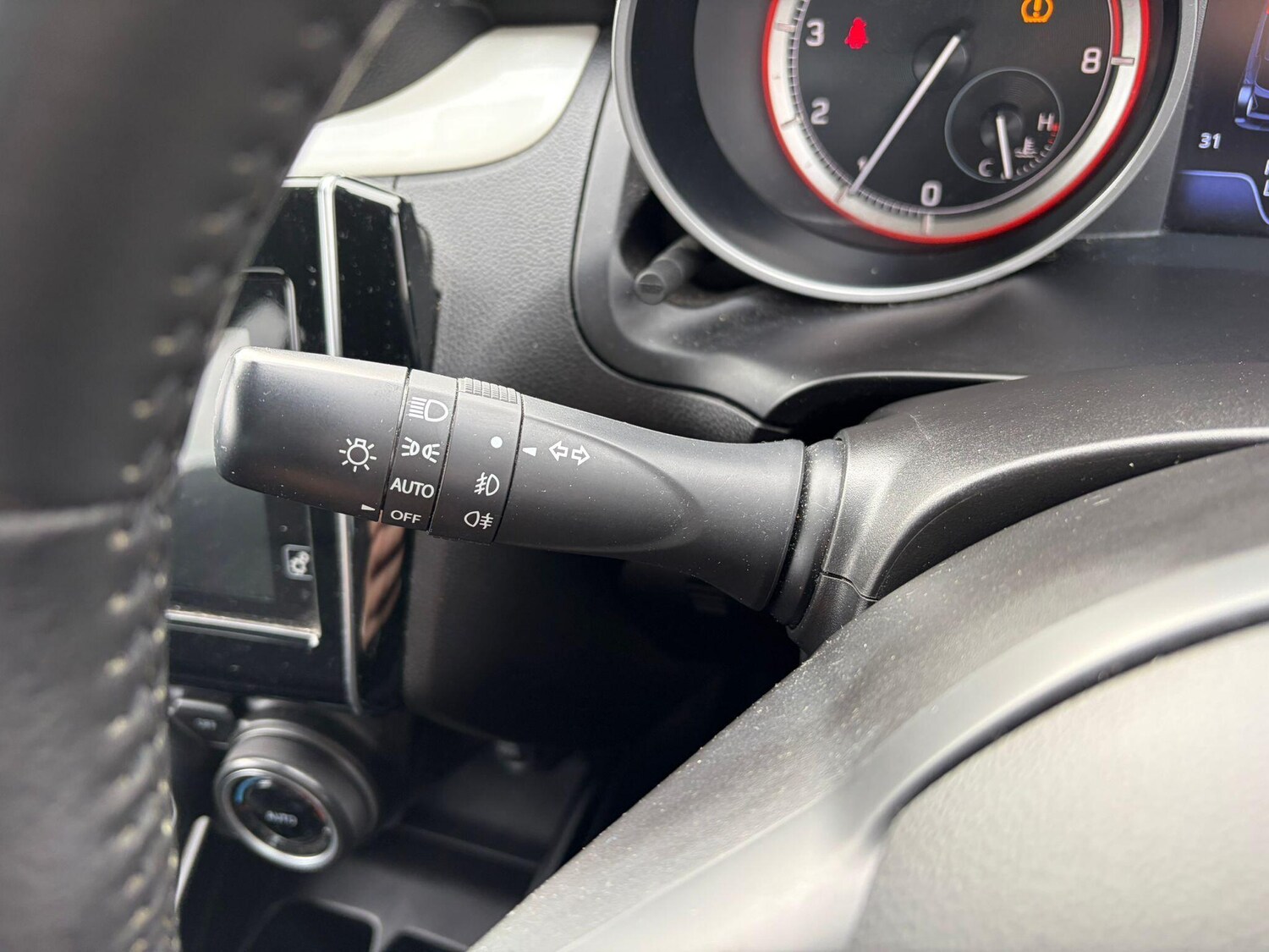 Used Suzuki Swift 2019 for sale - 77723939: Photo 20