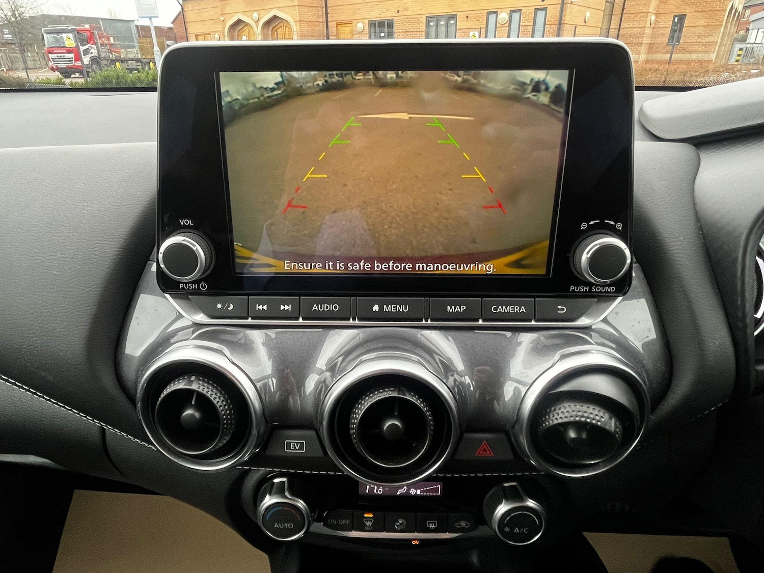 Used Nissan Juke 2023 for sale - 77695467: Photo 38