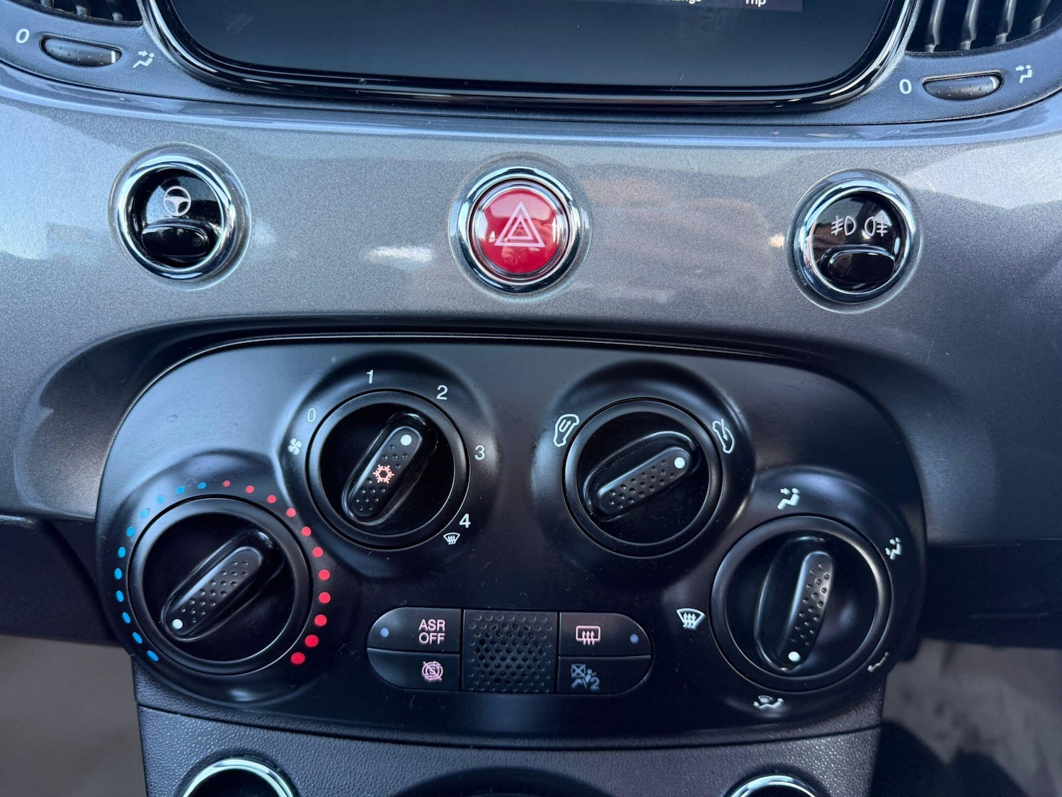 Used Fiat 500 2023 for sale - 76936653: Photo 9