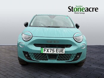 Used Fiat 600 2025 for sale - 77612666: Photo