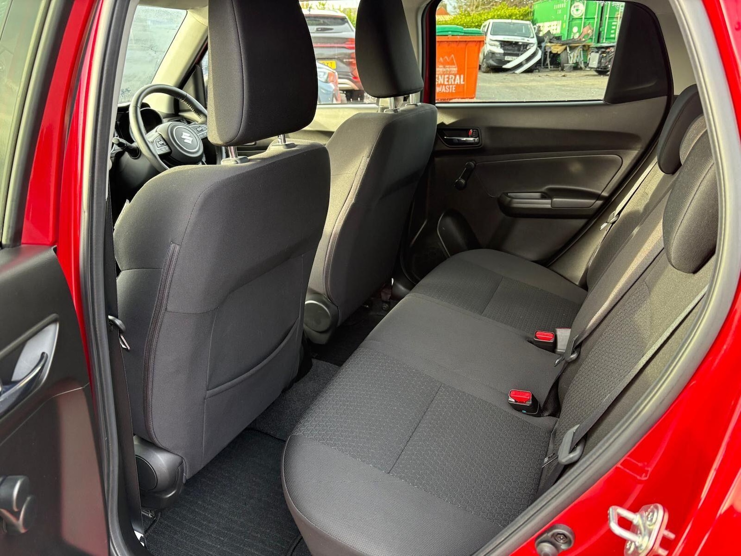 Used Suzuki Swift 2023 for sale - 77710312: Photo 12