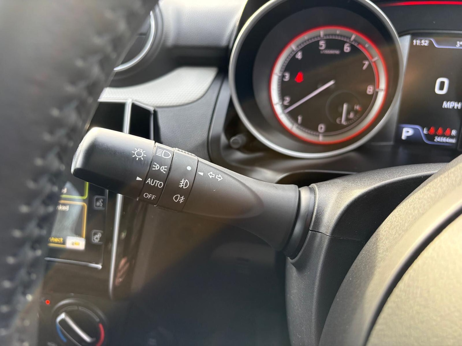 Used Suzuki Swift 2023 for sale - 77710312: Photo 18