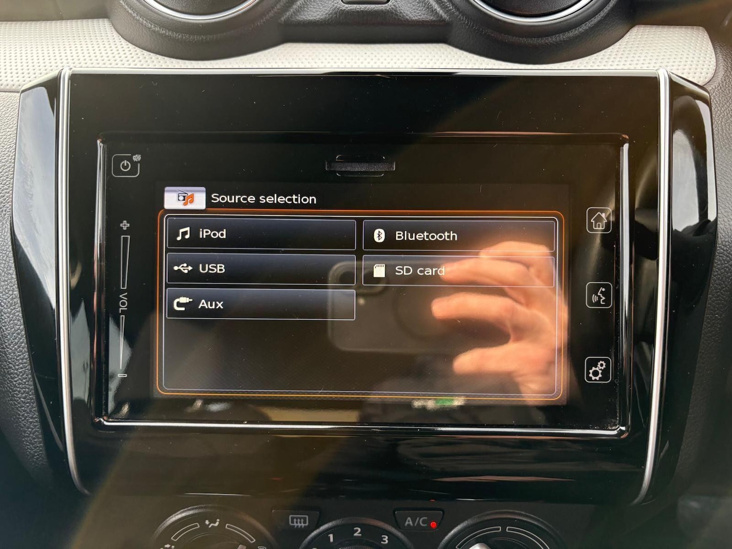 Used Suzuki Swift 2023 for sale - 77710312: Photo 35