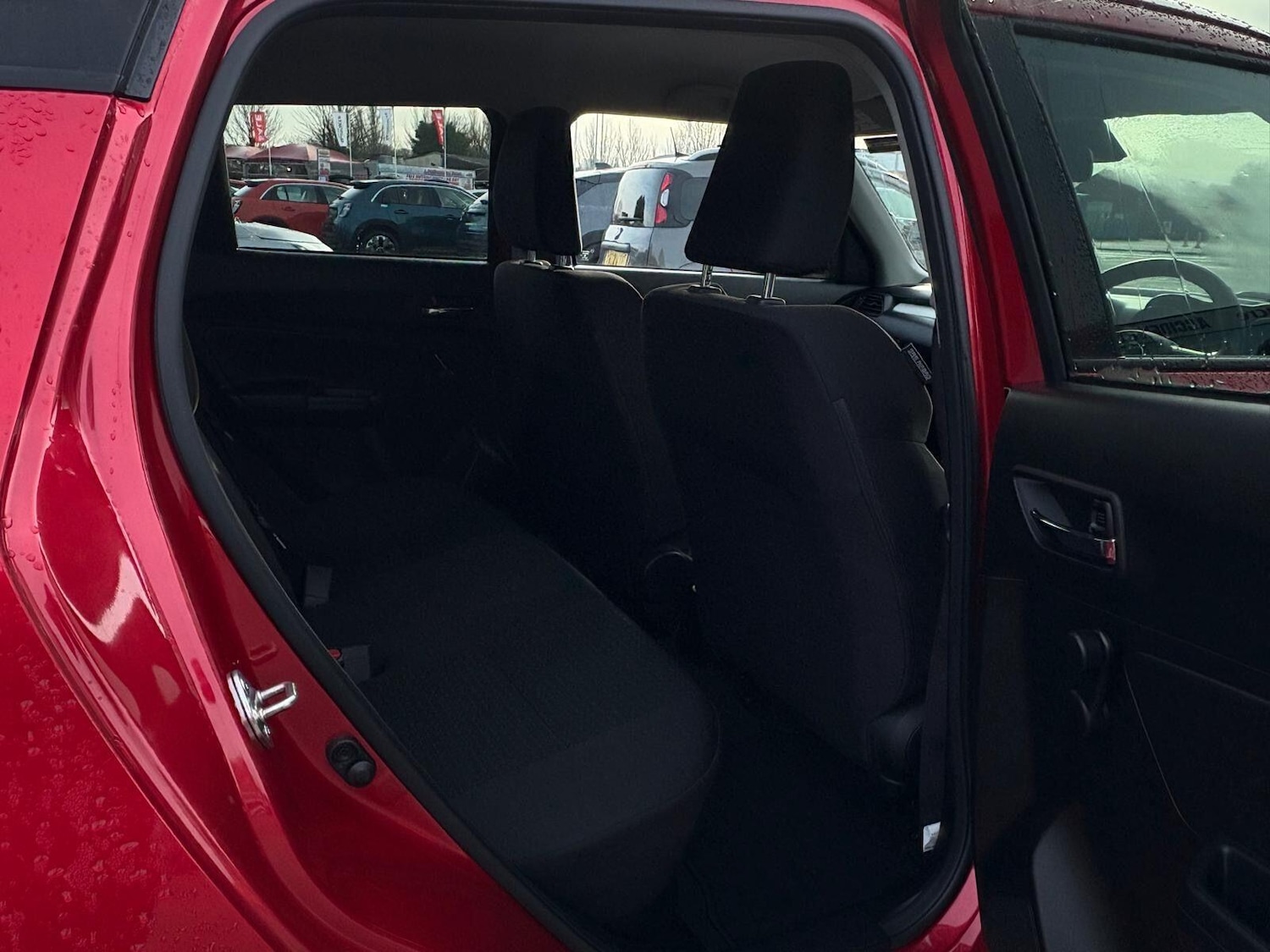 Used Suzuki Swift 2023 for sale - 77710312: Photo 40