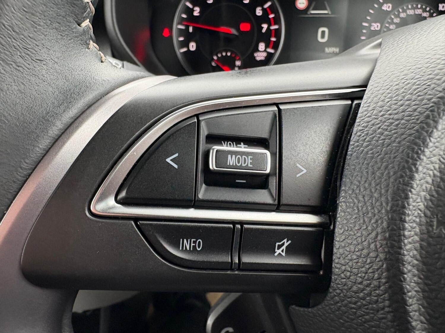 Used Suzuki Swift for sale - 77807669: Photo 20