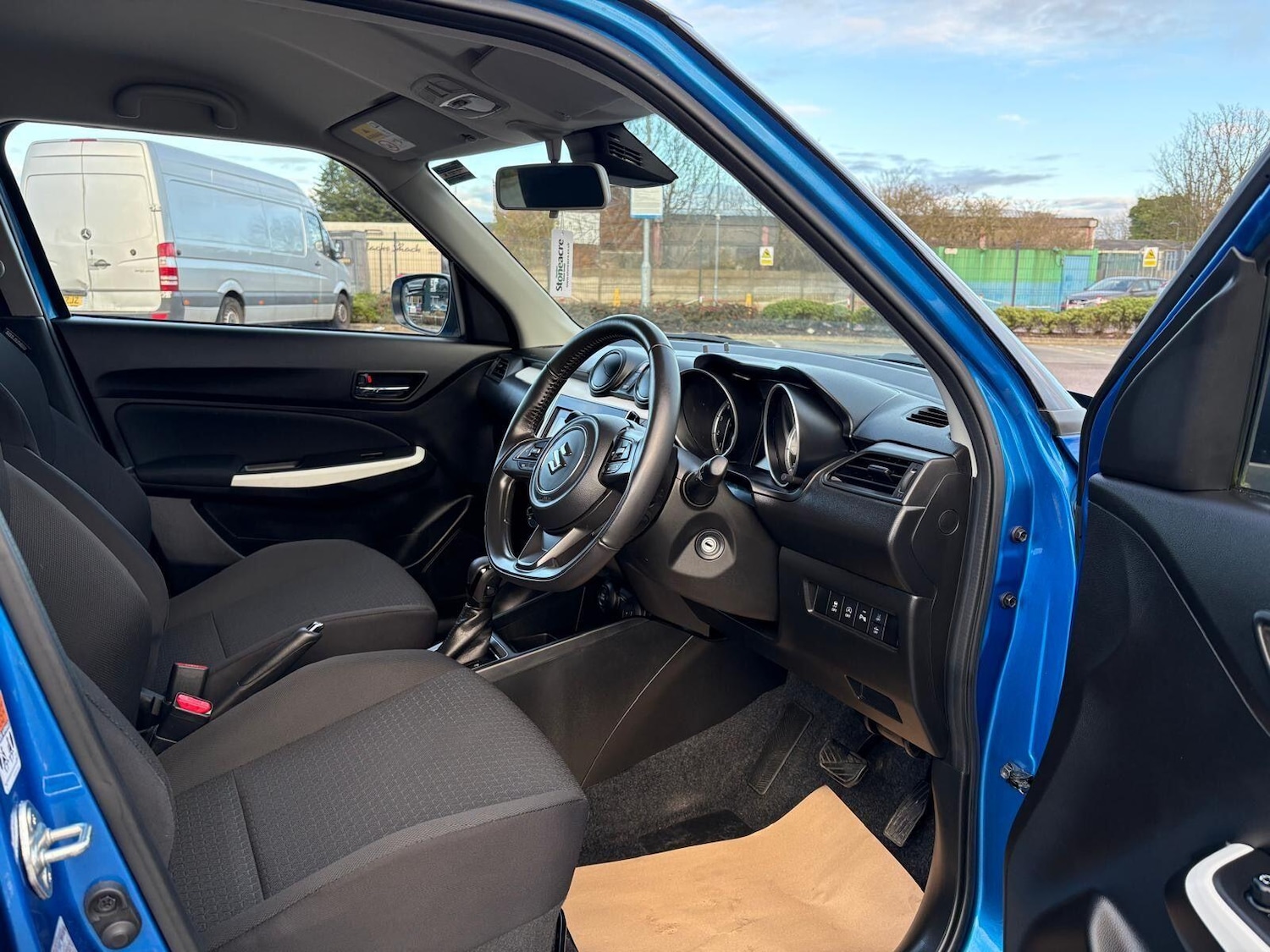 Used Suzuki Swift 2023 for sale - 77838831: Photo 13