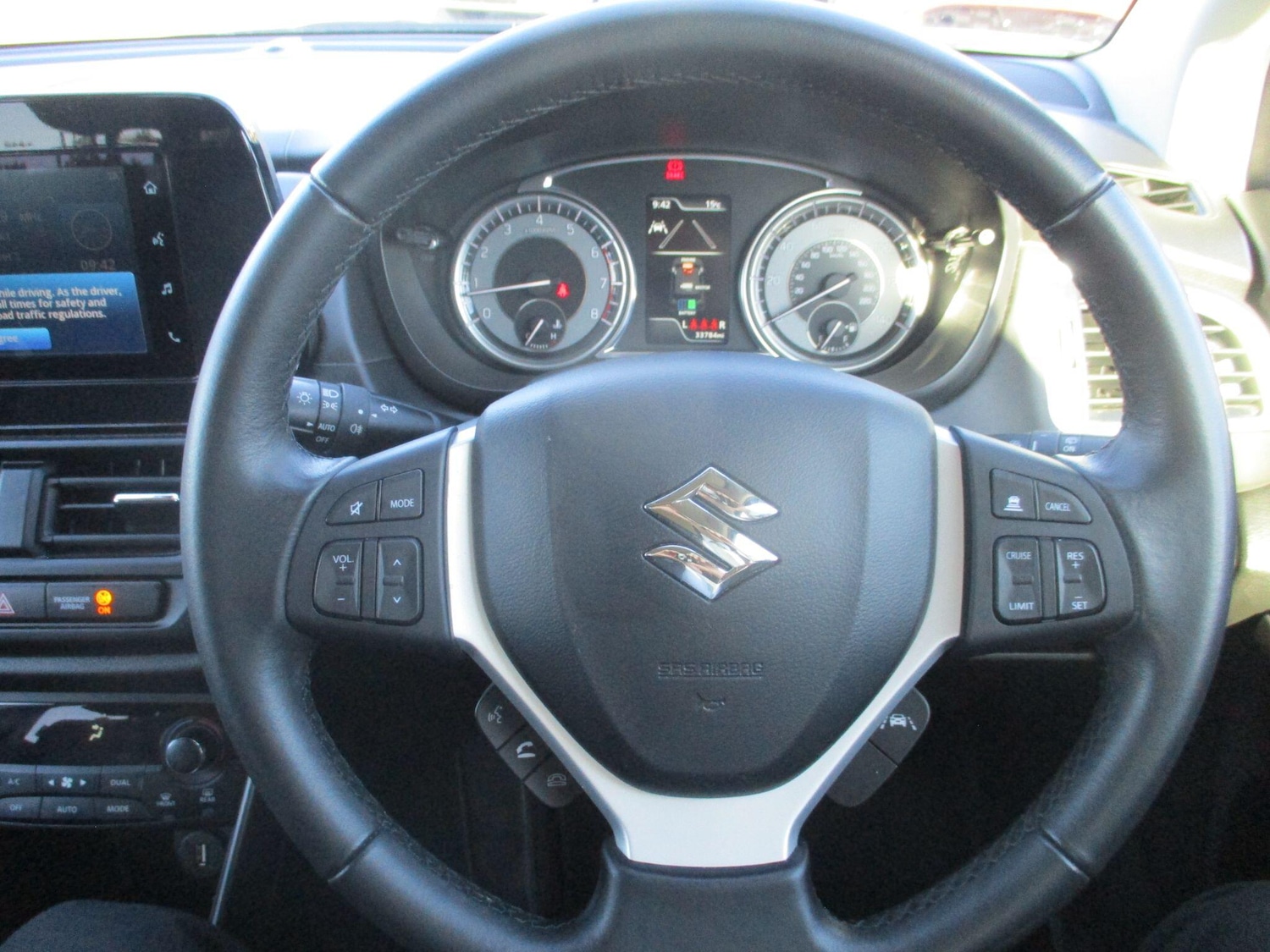 Used Suzuki SX4 S-Cross 2022 for sale - 76657486: Photo 40