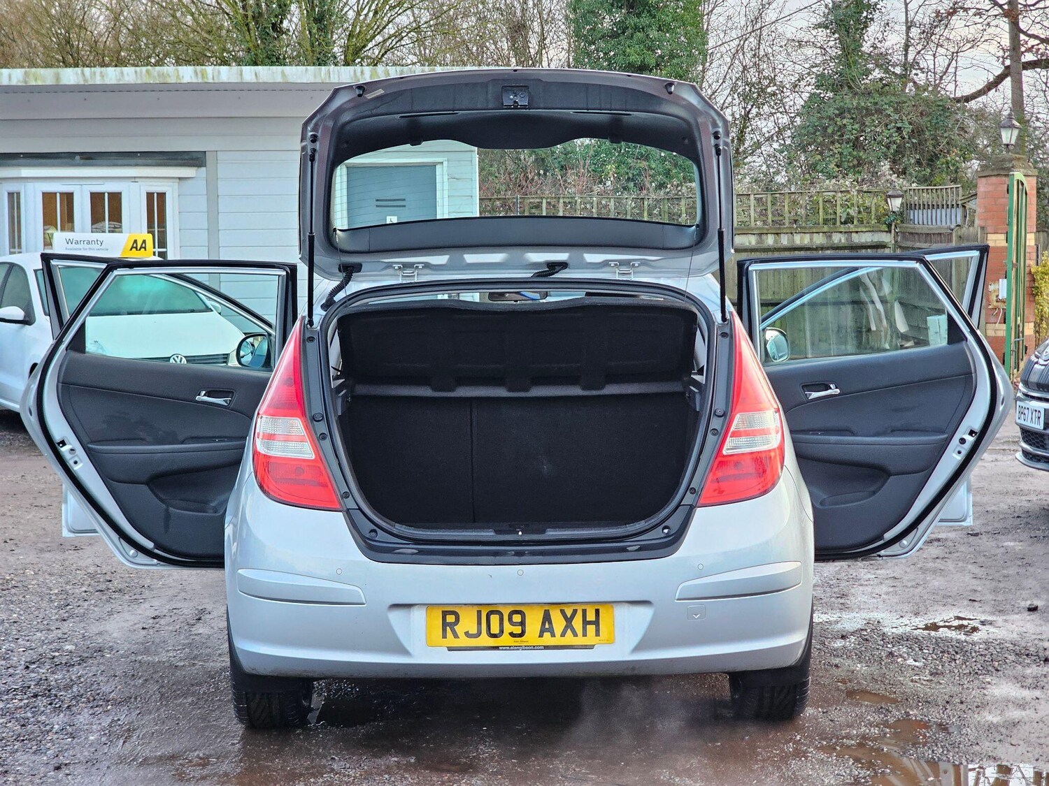 Used Hyundai i30 2009 for sale - 77470464: Photo 38