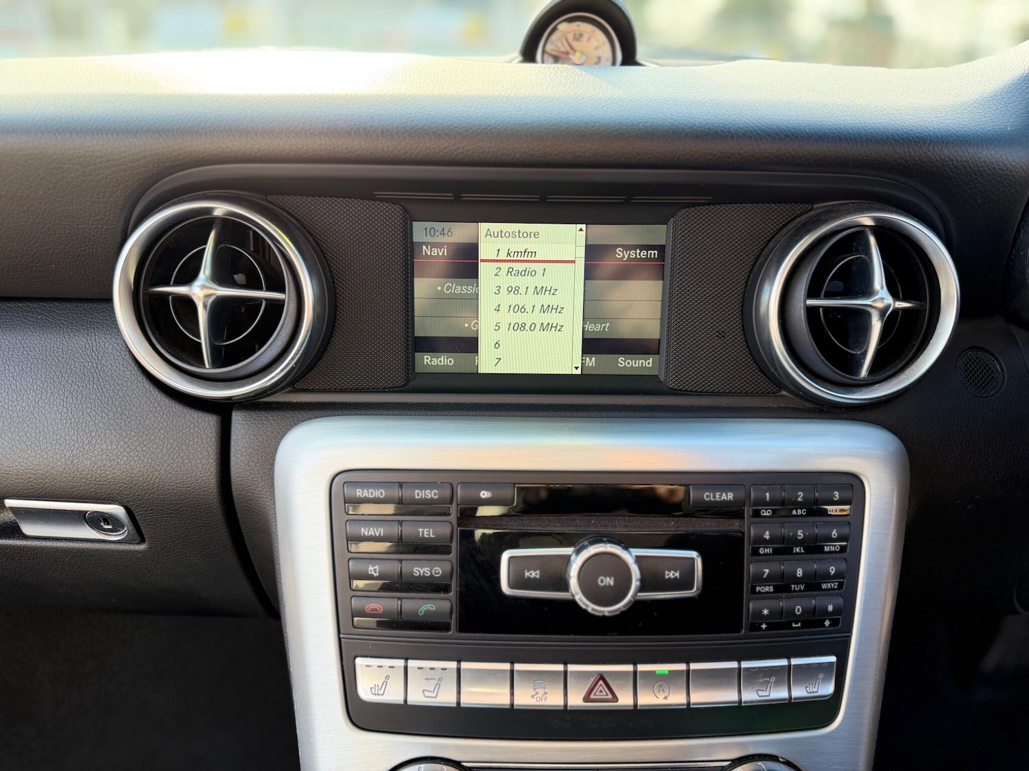 Used Mercedes-Benz SLK 2015 for sale - 77470434: Photo 17