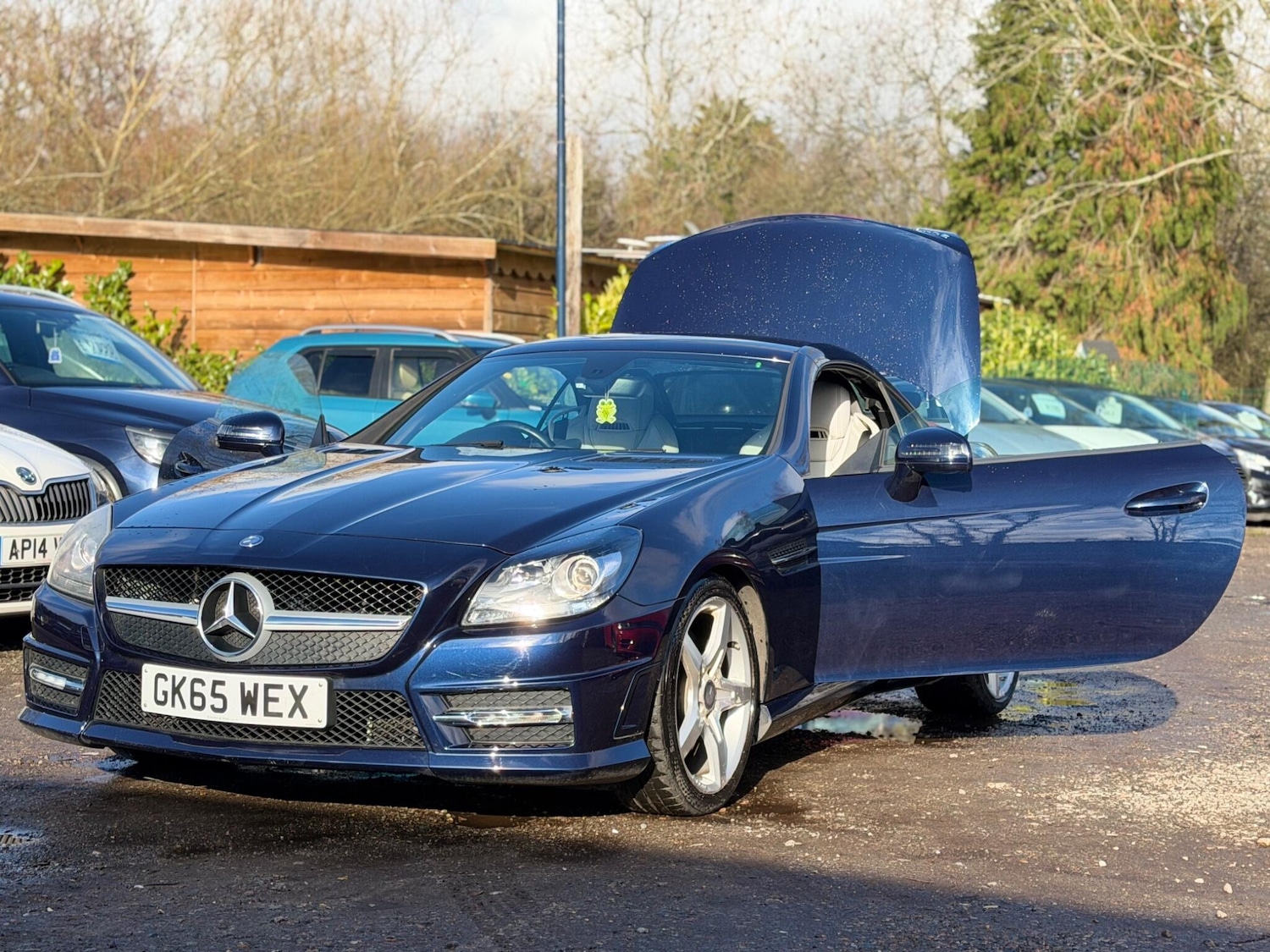Used Mercedes-Benz SLK 2015 for sale - 77470434: Photo 28