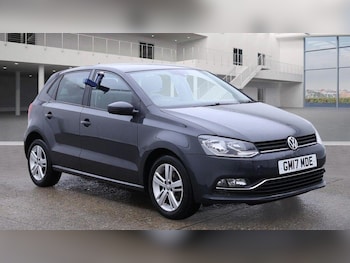 Used Volkswagen Polo 2017 for sale - 78301365: Photo