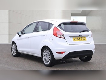 Used Ford Fiesta 2014 for sale - 79396090: Photo