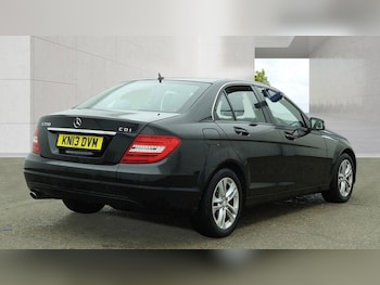 Used Mercedes-Benz C Class 2013 for sale - 78988816: Photo