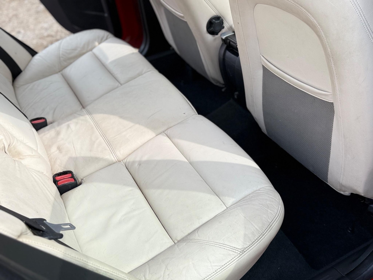 Used Volvo V50 2011 for sale - 77470480: Photo 28