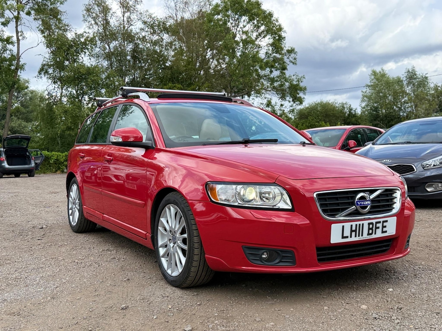 Used Volvo V50 2011 for sale - 77470480: Photo 5