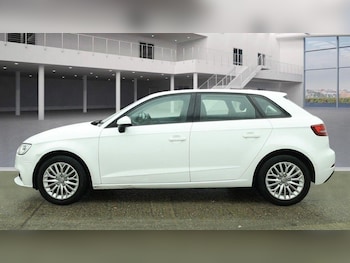 Used Audi A3 2018 for sale - 77468584: Photo