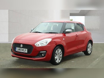 Used Suzuki Swift 2019 for sale - 79034409: Photo