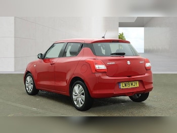 Used Suzuki Swift 2019 for sale - 79034409: Photo