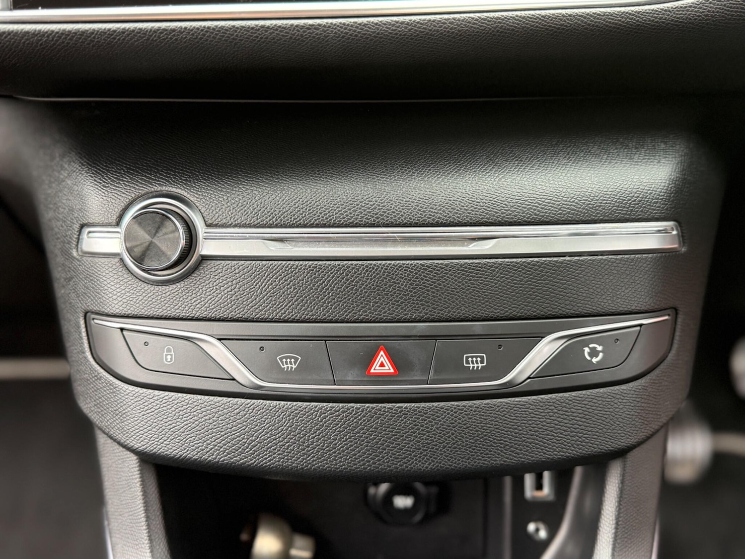 Used Peugeot 308 2014 for sale - 77470482: Photo 23