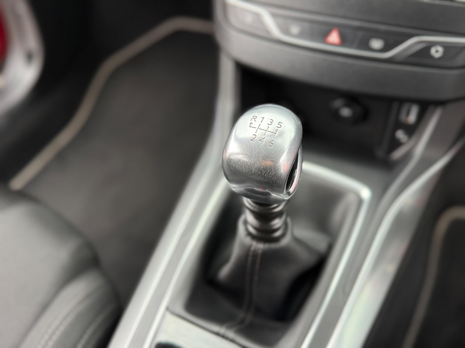 Used Peugeot 308 2014 for sale - 77470482: Photo 25