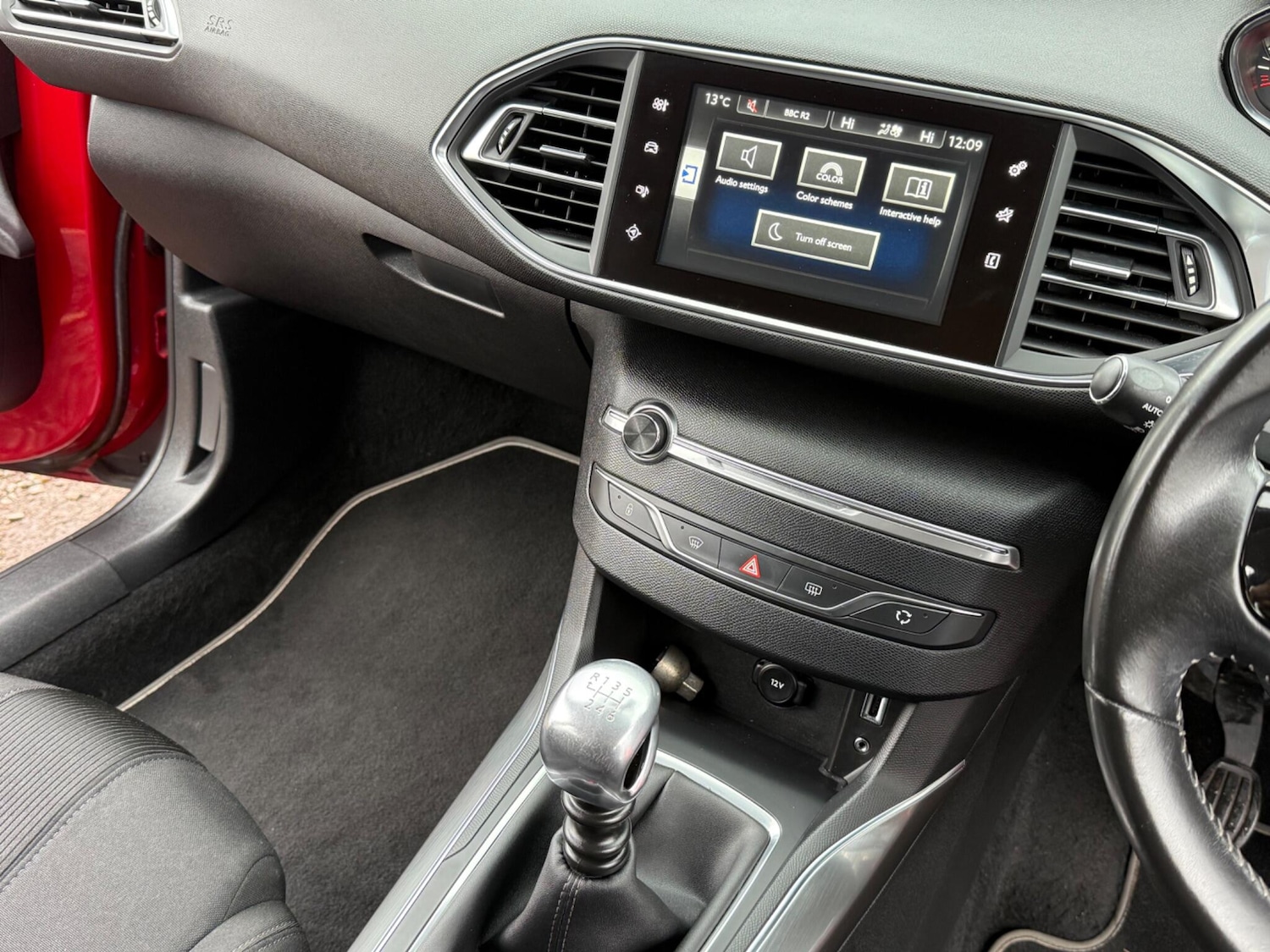 Used Peugeot 308 2014 for sale - 77470482: Photo 26