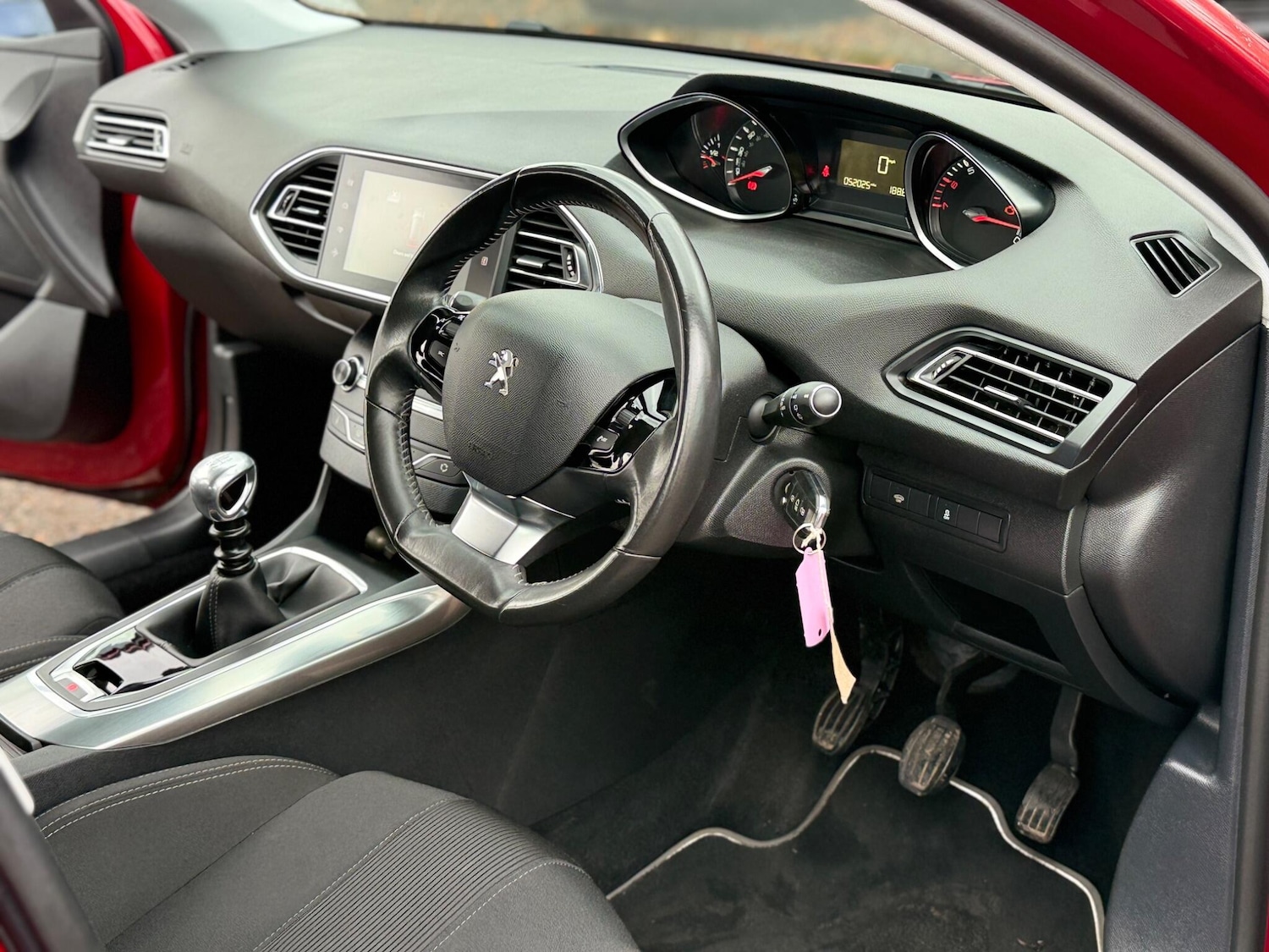 Used Peugeot 308 2014 for sale - 77470482: Photo 29