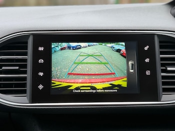 Used Peugeot 308 2014 for sale - 77470482: Photo