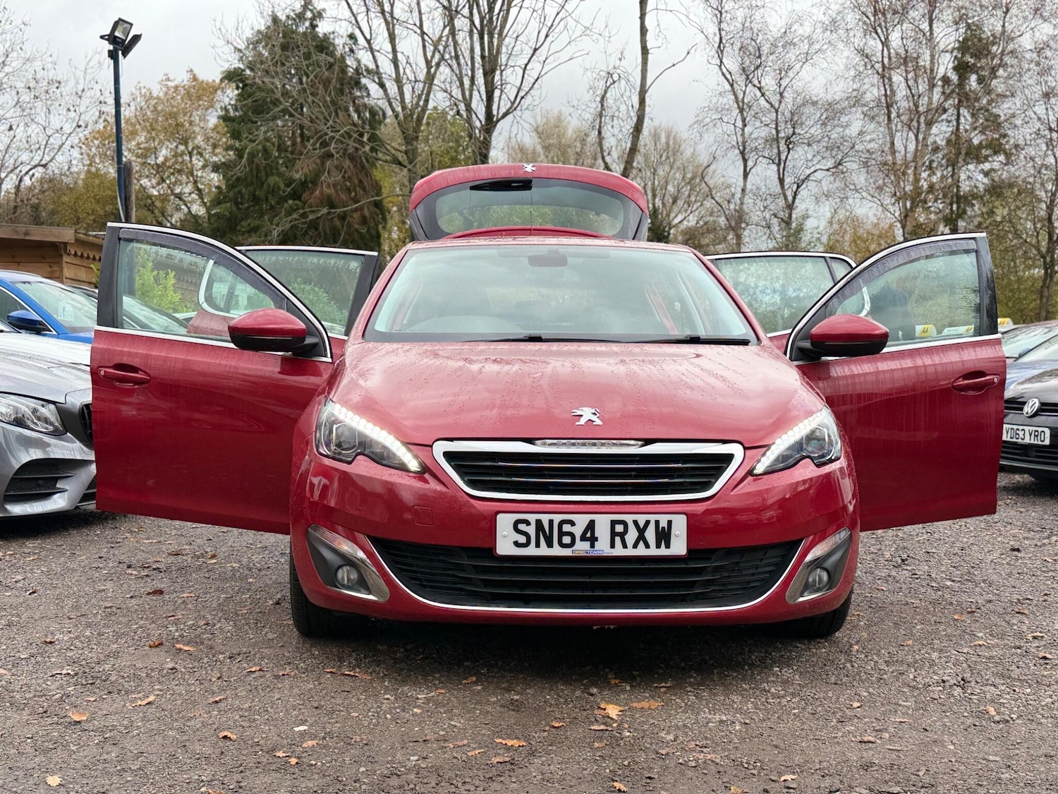 Used Peugeot 308 2014 for sale - 77470482: Photo 3