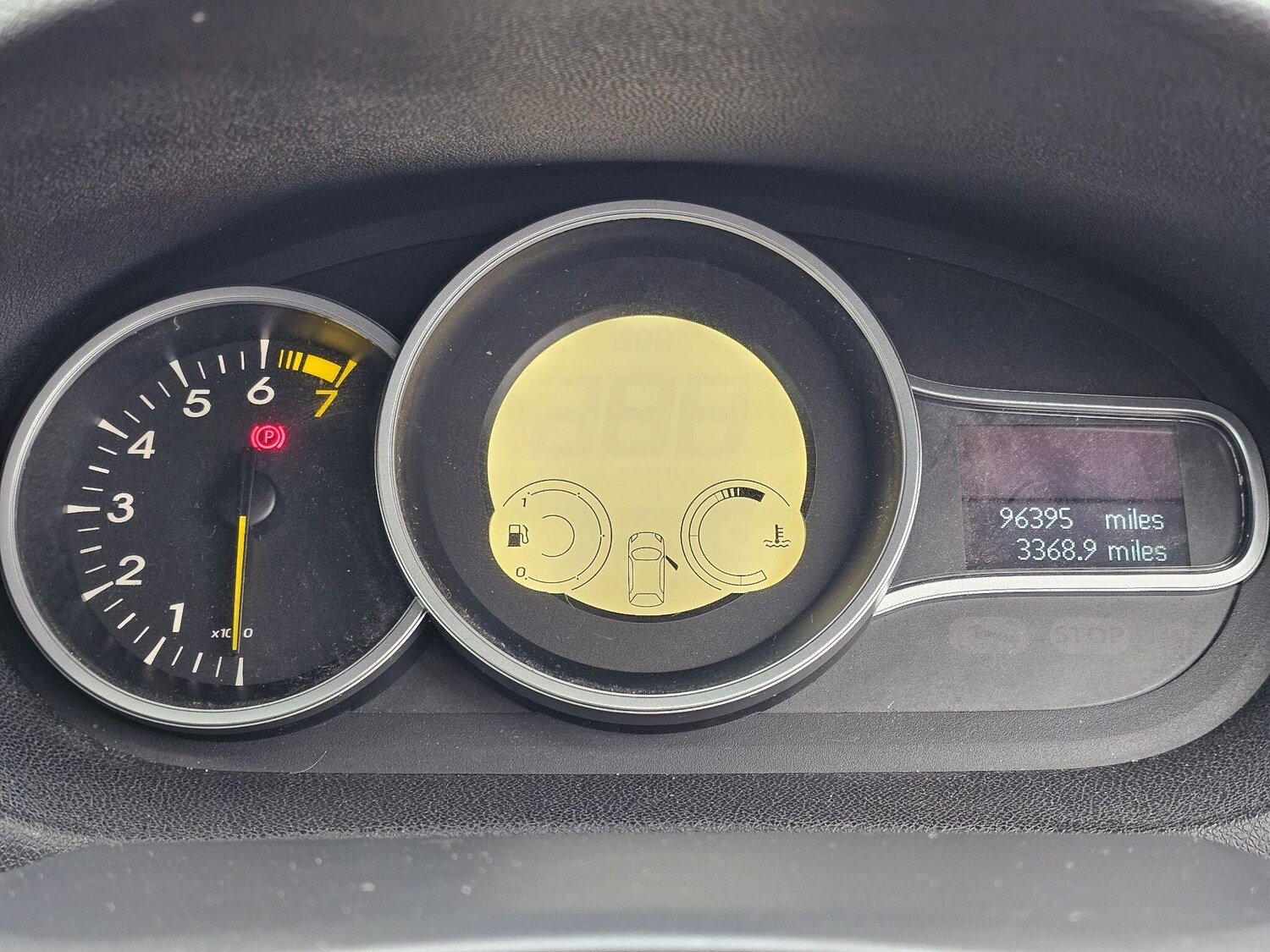 Used Renault Megane 2010 for sale - 77470436: Photo 17