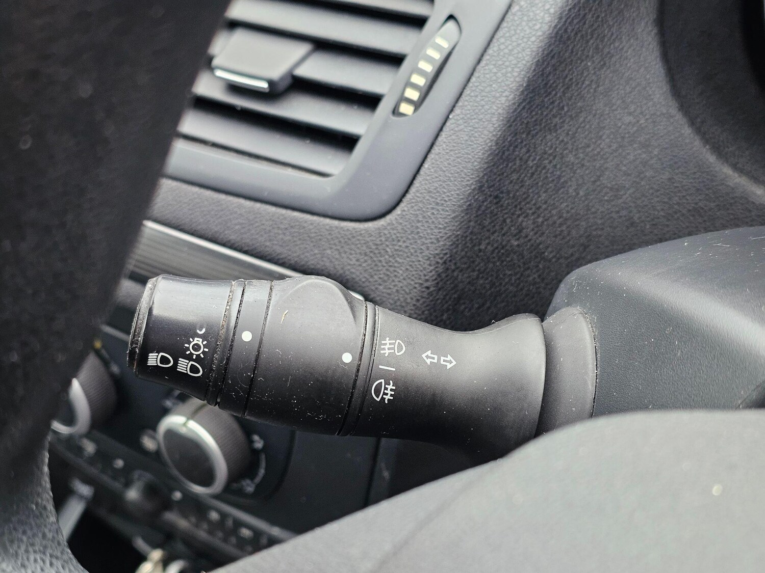 Used Renault Megane 2010 for sale - 77470436: Photo 19