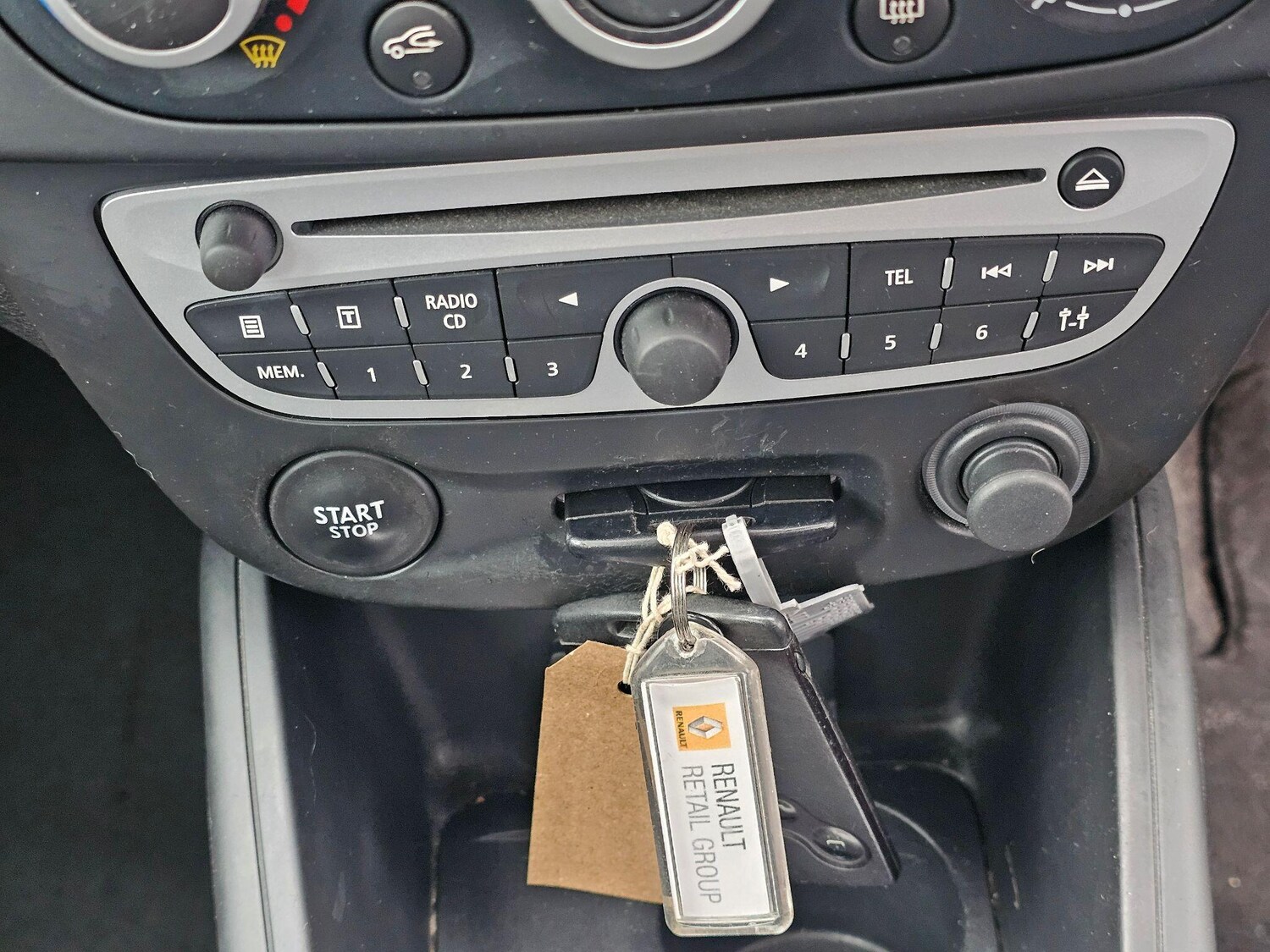 Used Renault Megane 2010 for sale - 77470436: Photo 23